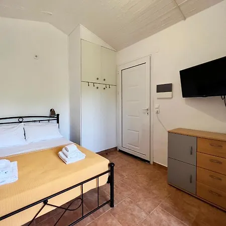 Dom wakacyjny Kostoula Mini House